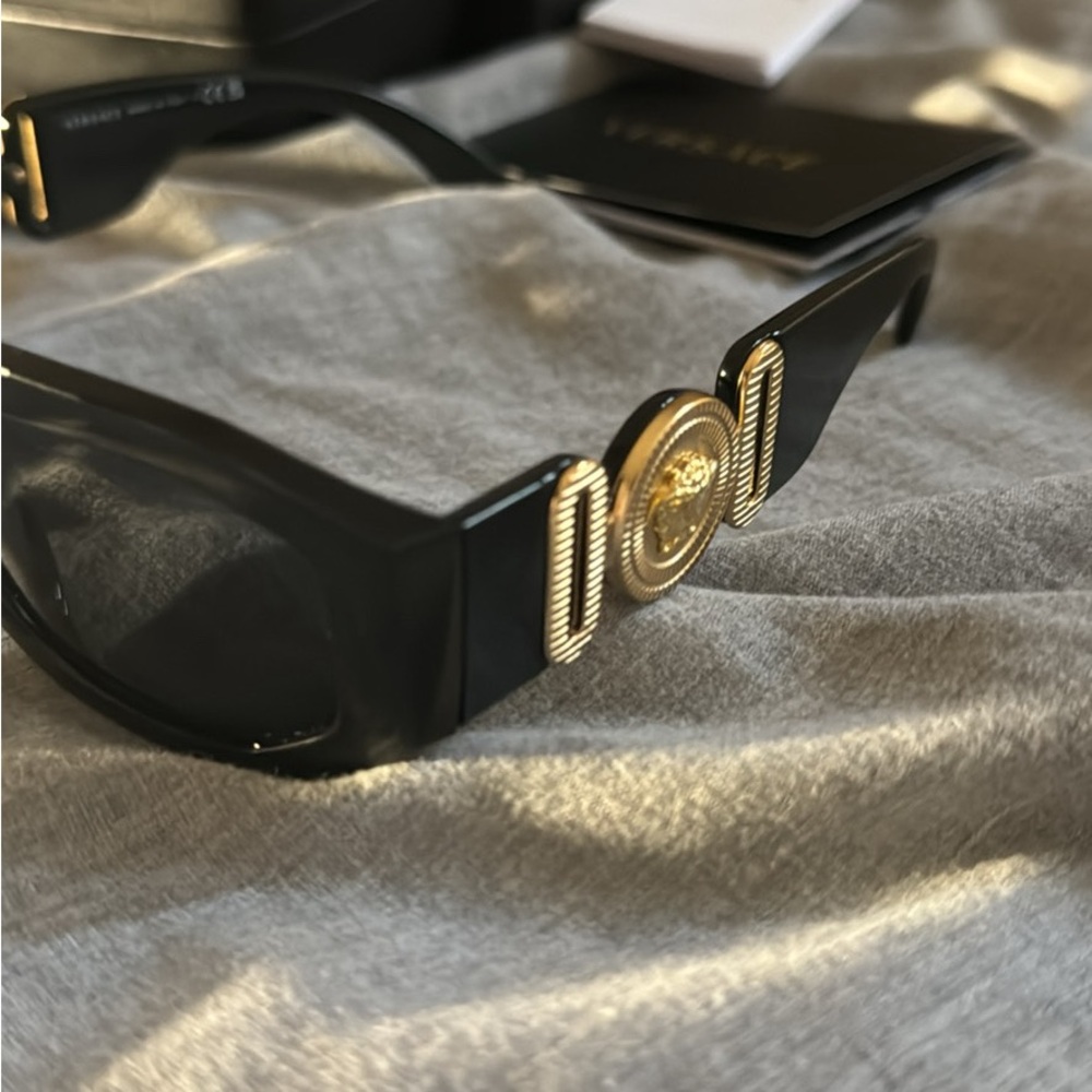 Versace men’s sunglasses - Picture 5 of 7
